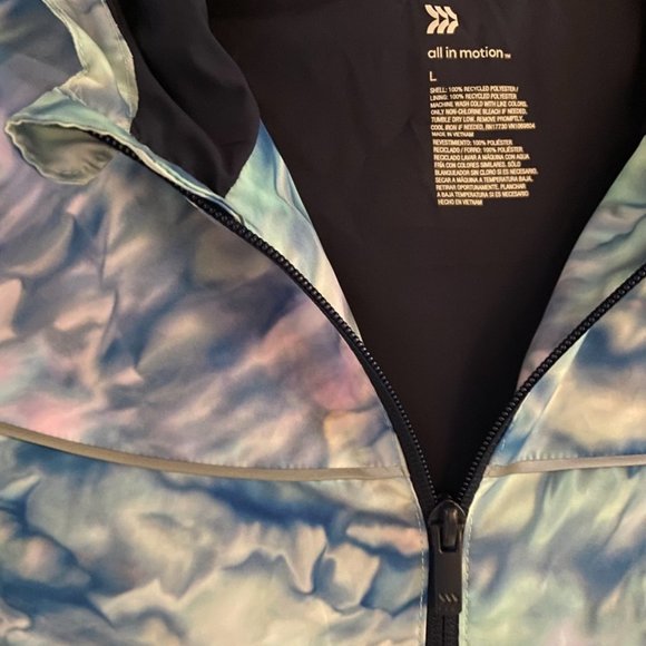 🌧️ "All in Motion" Kids Raincoat - Size L 🌧️ - Picture 2 of 4